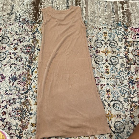 Brown Midi Dress - Picture 5 of 5